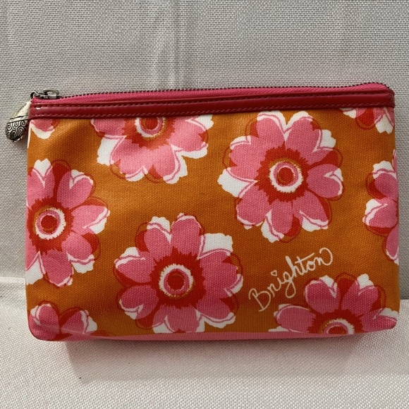 Brighton Fun Floral Cosmetic, Make-up Bag with glossy coating for durability - Picture 2 of 6